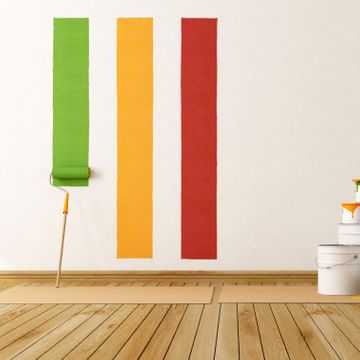 Musterfarben auf weißer Wand